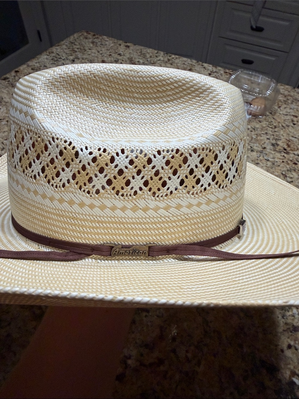 Straw American Cowboy Hat - Picture 3 of 4